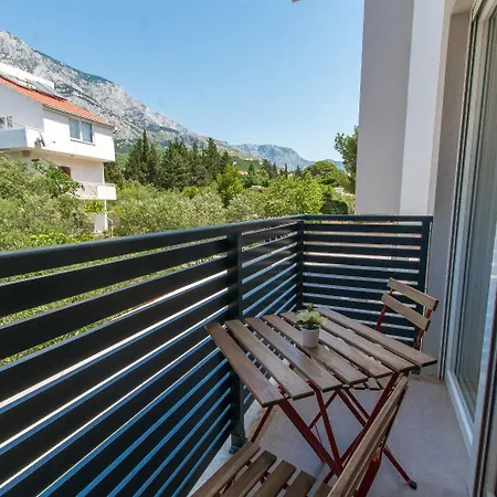 Mario - With Terace Apartamento